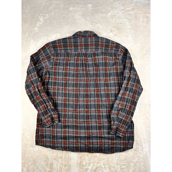 LL Bean Shirt Mens XLT Gray Red Scotch Plaid Flannel Traditional Fit L/S Camping - Picture 2 of 6
